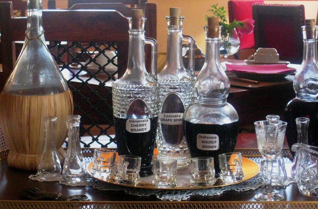 موستار فيلا أنري المظهر الخارجي الصورة